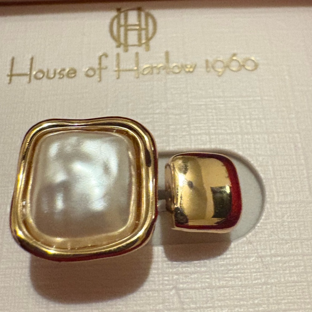 NWT House of Harlow 1960 Gold and Pearl Ring - Picture 3 of 6